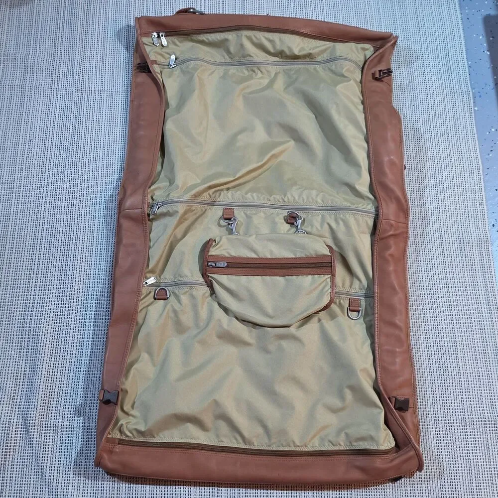 Piel Tan Leather Executive Expandable Garment Bag Travel Business Casual Unisex